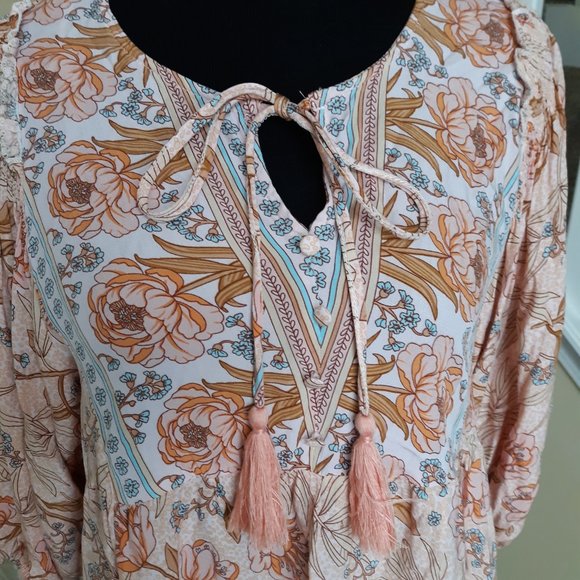 GiGio Size S Peach/White boho top EUC - Picture 4 of 12